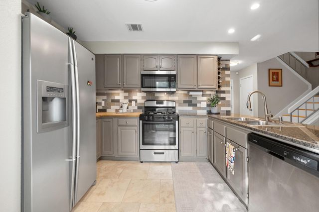 8330 Fathom CIR 701, Austin, TX 78750