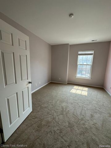 2156 Pinecroft Drive, Canton, MI 48188