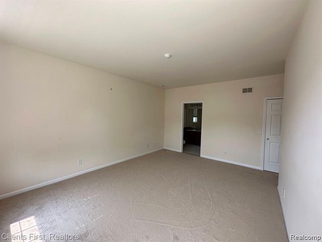 2156 Pinecroft Drive, Canton, MI 48188
