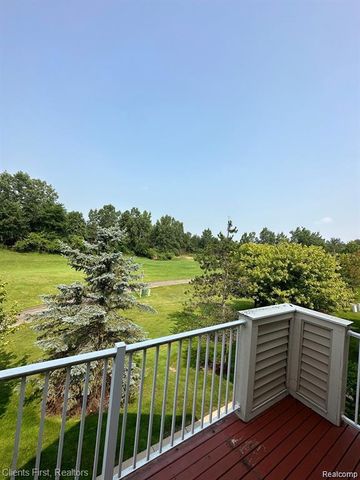 2156 Pinecroft Drive, Canton, MI 48188