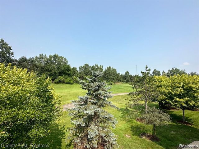 2156 Pinecroft Drive, Canton, MI 48188