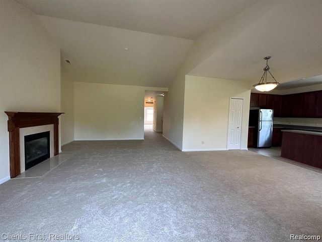 2156 Pinecroft Drive, Canton, MI 48188