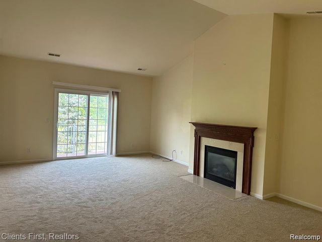 2156 Pinecroft Drive, Canton, MI 48188