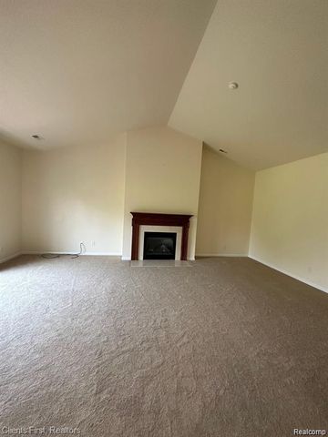 2156 Pinecroft Drive, Canton, MI 48188