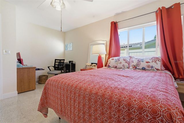 5051 39TH STREET S, St Petersburg, FL 33711