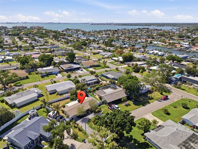 5051 39TH STREET S, St Petersburg, FL 33711