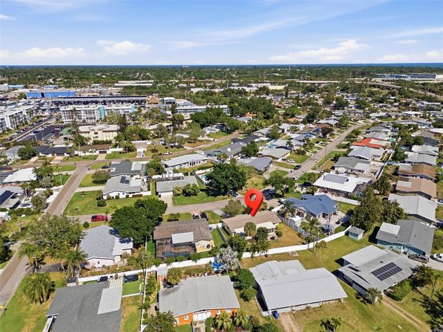 5051 39TH STREET S, St Petersburg, FL 33711