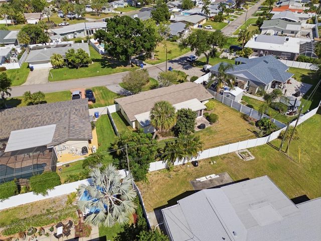 5051 39TH STREET S, St Petersburg, FL 33711