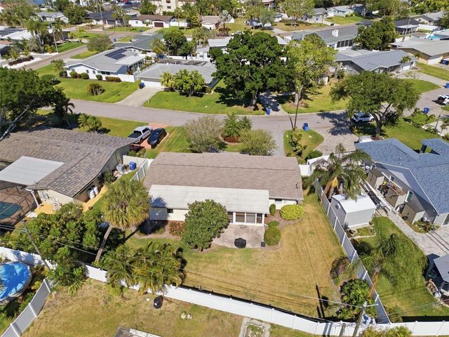 5051 39TH STREET S, St Petersburg, FL 33711
