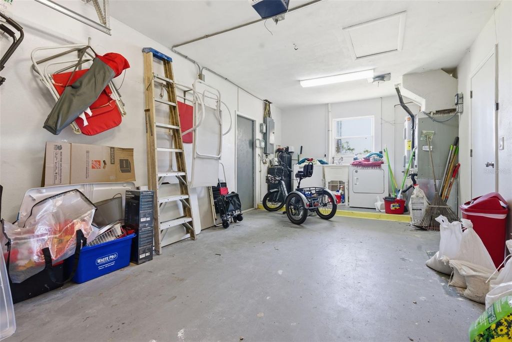 Image 36 of property listing at 5051 39TH STREET S, St Petersburg, FL 33711