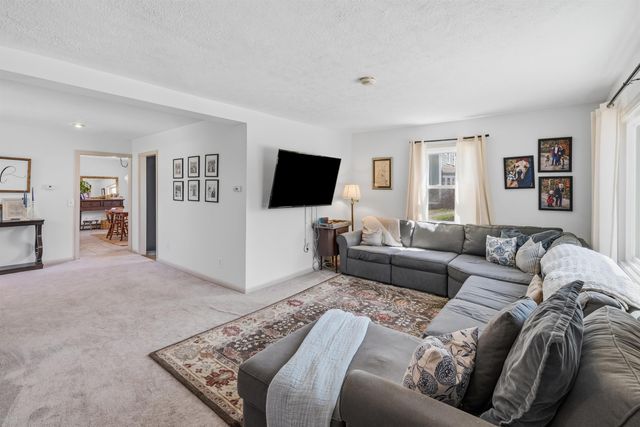 506 Mammoth Road, Londonderry, NH 03053