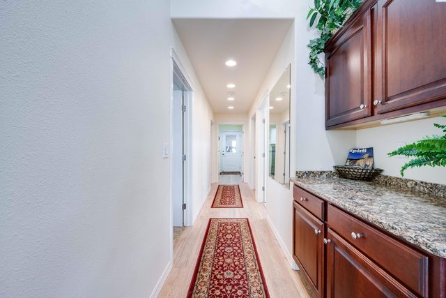 4469 Airport Rd, Pullman, WA 99163