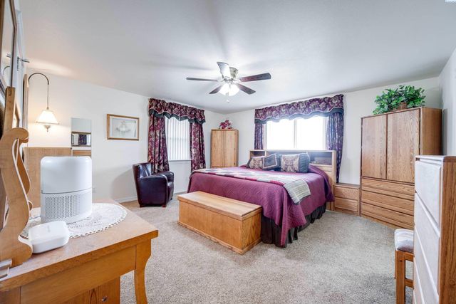 4469 Airport Rd, Pullman, WA 99163