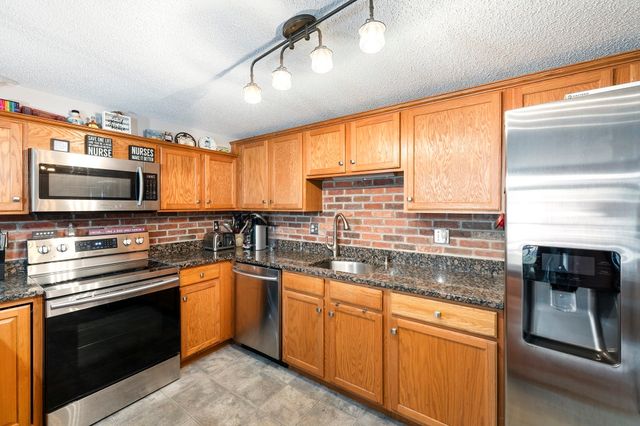79 Waite St Ext 41, Malden, MA 02148