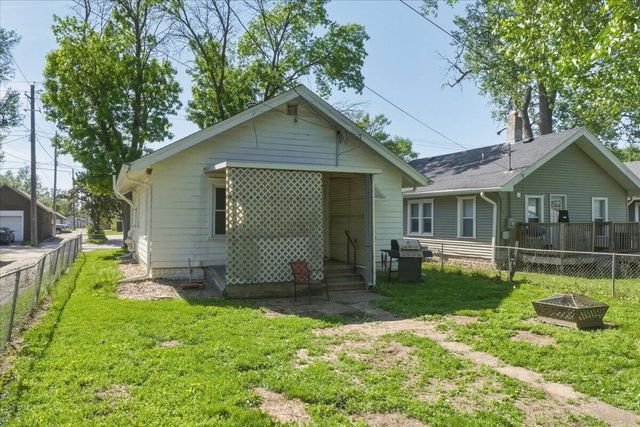 215 N 14TH Street, Council Bluffs, IA 51501
