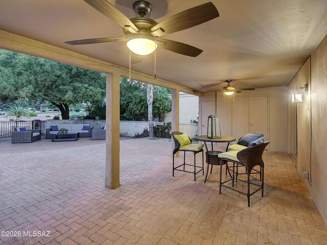 2714 W Magee Road, Tucson, AZ 85742