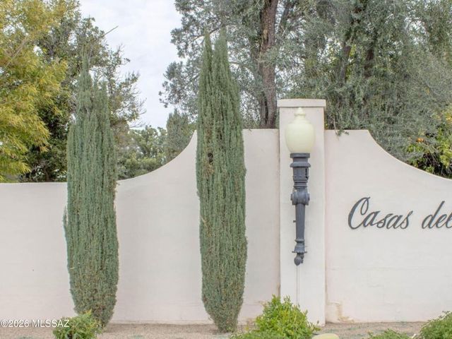 2714 W Magee Road, Tucson, AZ 85742