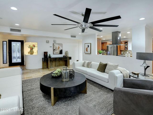 2714 W Magee Road, Tucson, AZ 85742