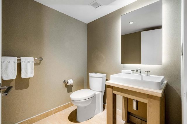 102 24th Street 1115, Miami Beach, FL 33139