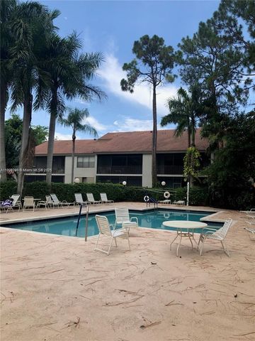 5800 Coach House Cir E, Boca Raton, FL 33486