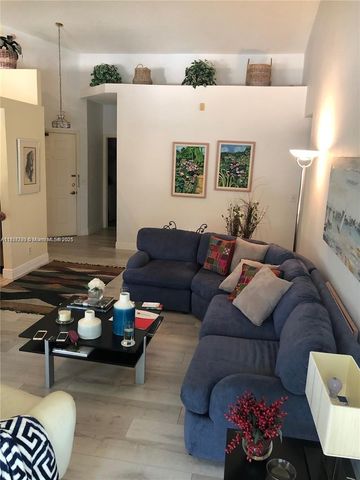 5800 Coach House Cir E, Boca Raton, FL 33486