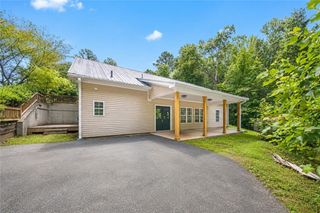 2029 Fletcher Drive, Ball Ground, GA 30107