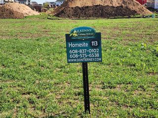 1608 Ginger Lane, Waunakee, WI 53597