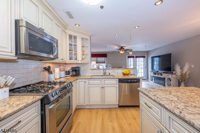 20 S Midland Ave 2, Kearny Town, NJ 07032