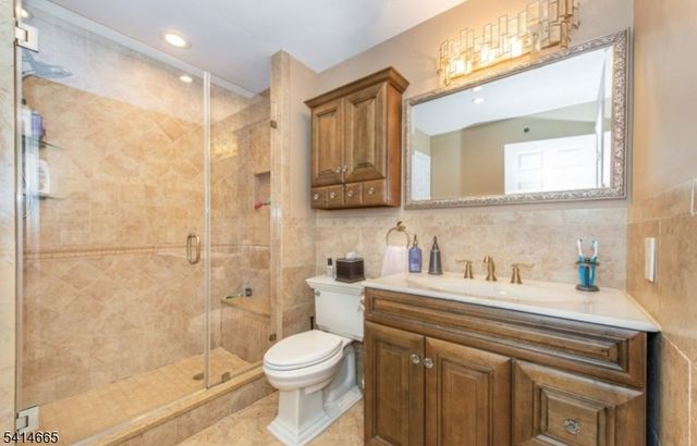 20 S Midland Ave 2, Kearny Town, NJ 07032