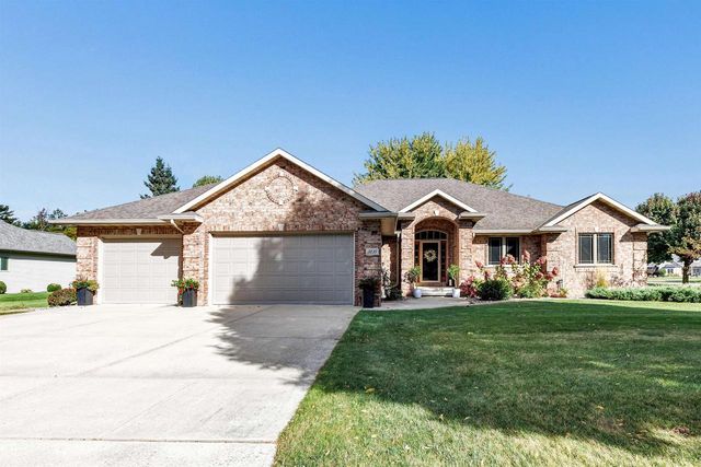 3235 HICKORY RIDGE LANE, Green Bay, WI 54311