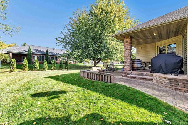 3235 HICKORY RIDGE LANE, Green Bay, WI 54311