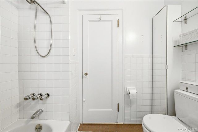 37-28 80th Street 31, Jackson Heights, NY 11372