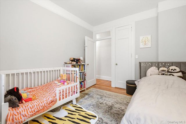 37-28 80th Street 31, Jackson Heights, NY 11372