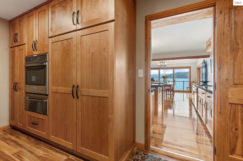 2537 Lakeshore Dr., Sagle, ID 83860 photo 13