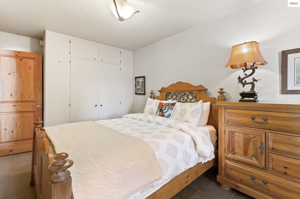 2537 Lakeshore Dr., Sagle, ID 83860 photo 40