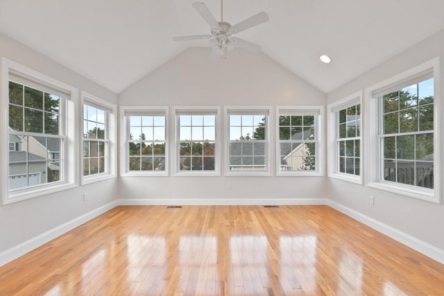 50 Hollow Ridge Drive, Nashua, NH 03062