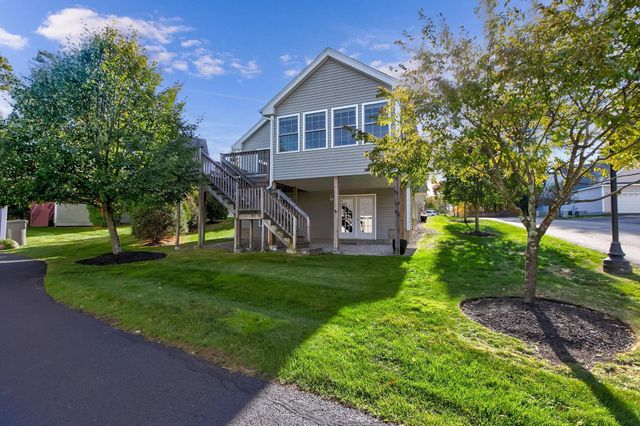 50 Hollow Ridge Drive, Nashua, NH 03062