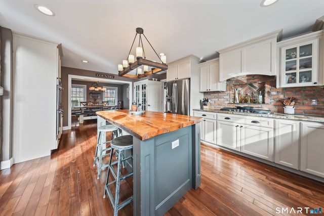 195 Hinman Road, Watertown, CT 06795