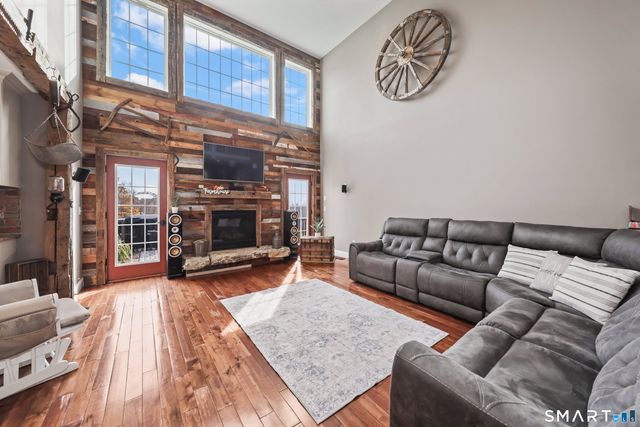 195 Hinman Road, Watertown, CT 06795