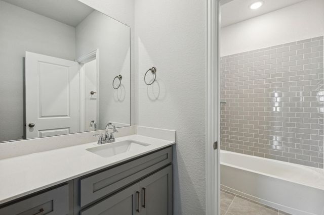 608 Portina Dr., Anna, TX 75409