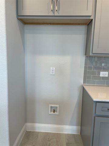 608 Portina Dr., Anna, TX 75409