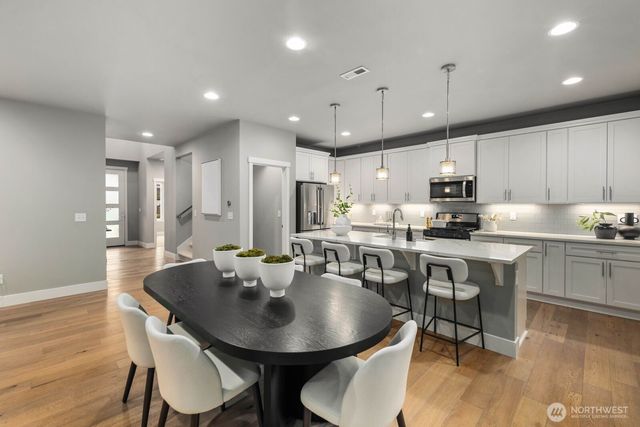 13437 Edmunds Parkway E, Bonney Lake, WA 98391