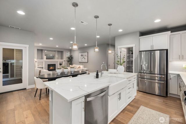 13437 Edmunds Parkway E, Bonney Lake, WA 98391