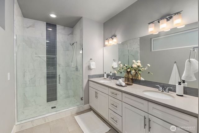 13437 Edmunds Parkway E, Bonney Lake, WA 98391