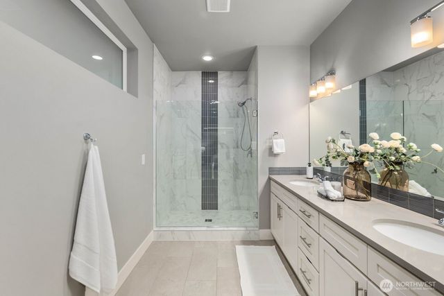 13437 Edmunds Parkway E, Bonney Lake, WA 98391
