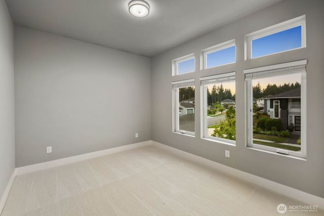 13437 Edmunds Parkway E, Bonney Lake, WA 98391