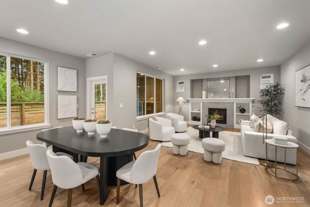 13437 Edmunds Parkway E, Bonney Lake, WA 98391