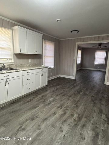 206 Waldrop Road, Dudley, NC 28333