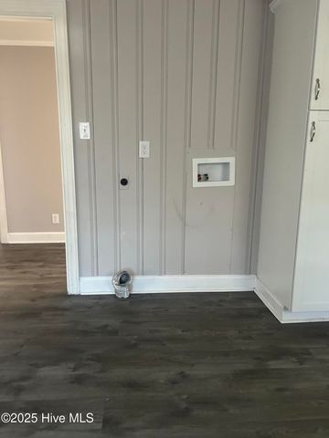 206 Waldrop Road, Dudley, NC 28333