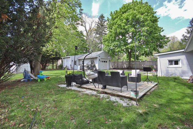 27 Cooper Drive, Monroe, NY 10950